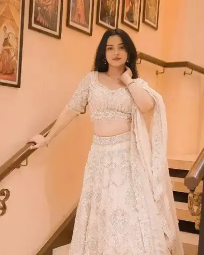 Escort Rajpipla